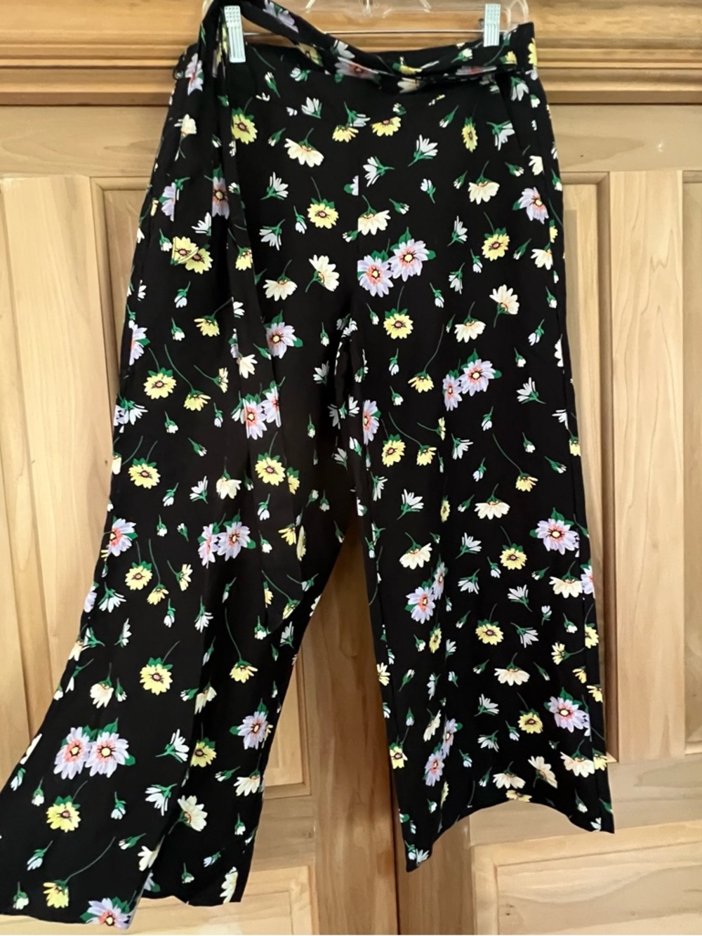 LOFT Black Woman’s Floral with wide Leg Pants